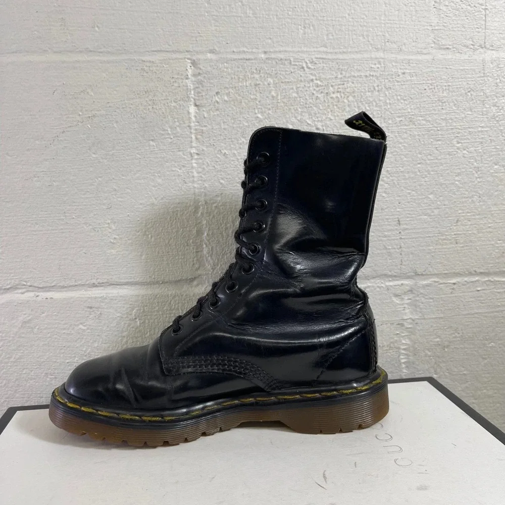 Dr. Martens Boots Black Smooth Leather 10 Eyelets Kids Sz 5 UK Made In England